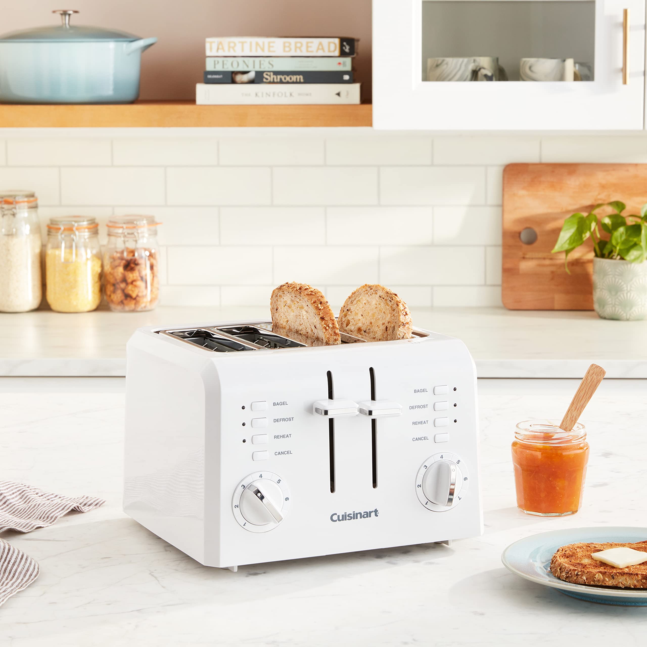 Cuisinart 4-Slice Compact Plastic Toaster, White, CPT-142P1 - Image 8
